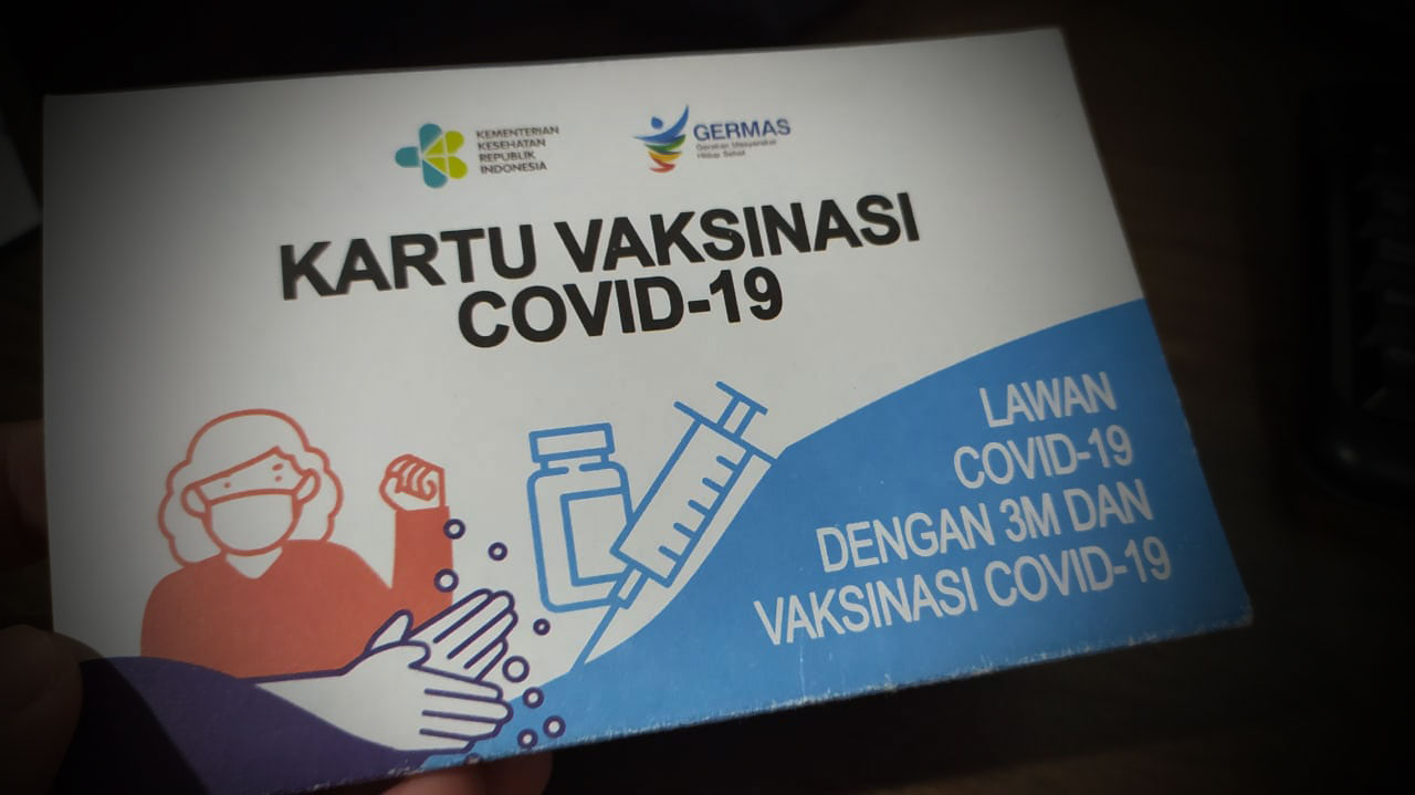 mengunduh sertifikat vaksinasi covid-19